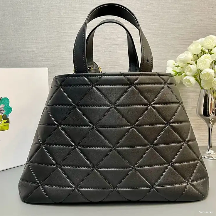 Fashionrepsfam ru 2409YA0129 Bags Prada 0518